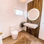 Aivy Villa *