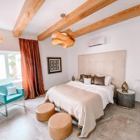 Villa Aivy Costa Teguise