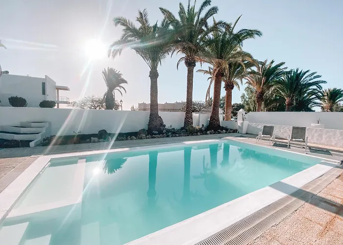 Aivy * Costa Teguise